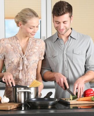 Czego nie zrobisz na kuchence indukcyjnej?