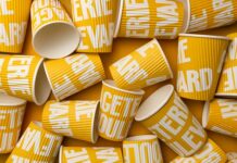 Czego nie wrzucamy do pojemnika na plastik?