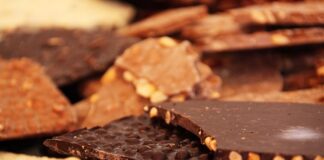 Jak zrobić krem orzechowy do tortu?